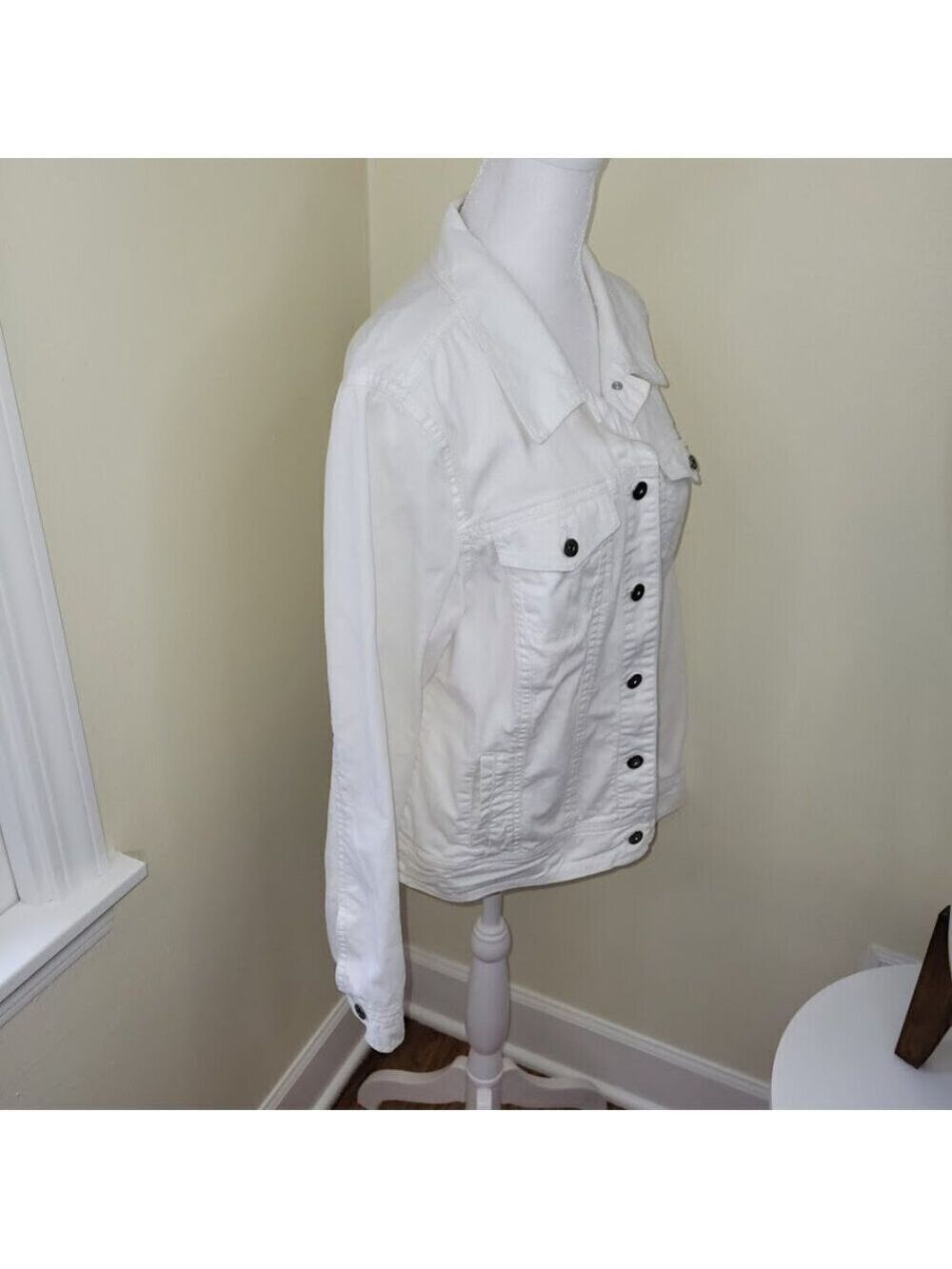 Great Northwest White Jean Jacket Mid Weight Cotton/Spandex Denim Women's SZ M - Picture 6 of 13
